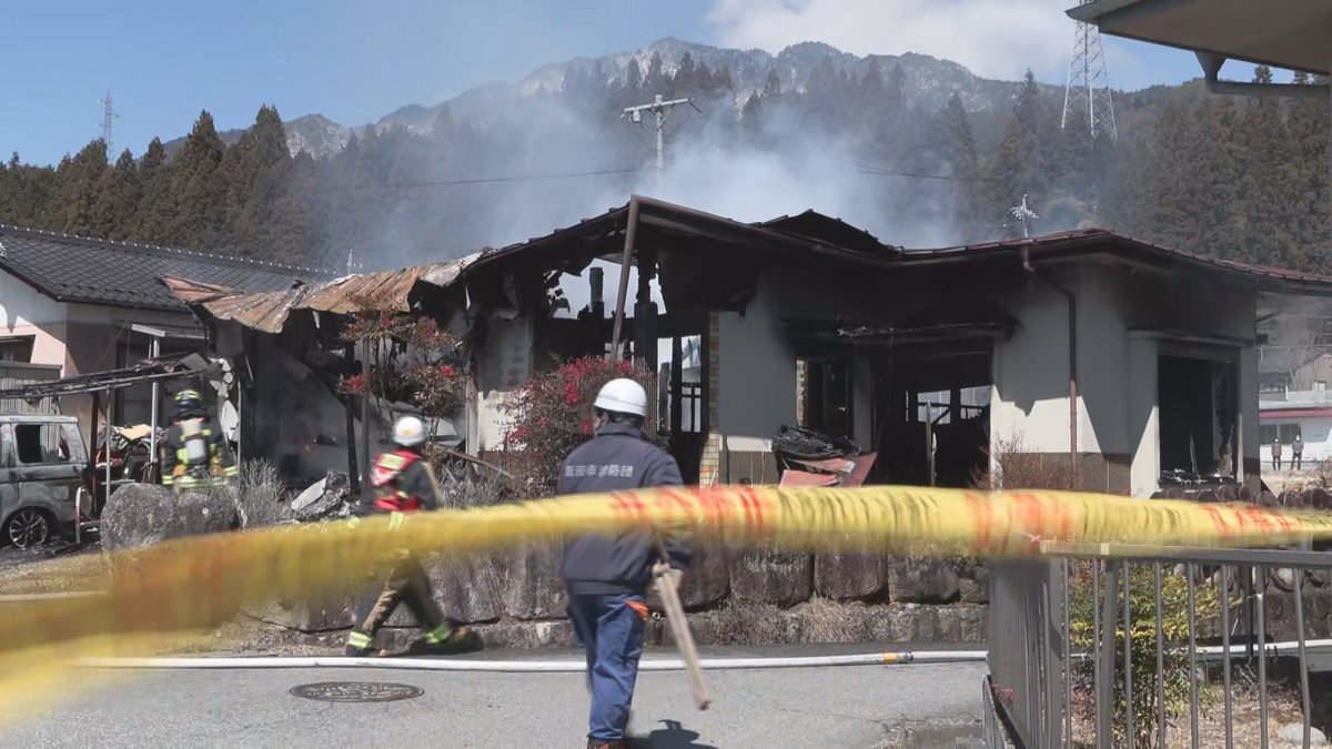 「あっという間に炎が包んじゃって」飯田市で住宅全焼…焼け跡から１人の遺体【長野】