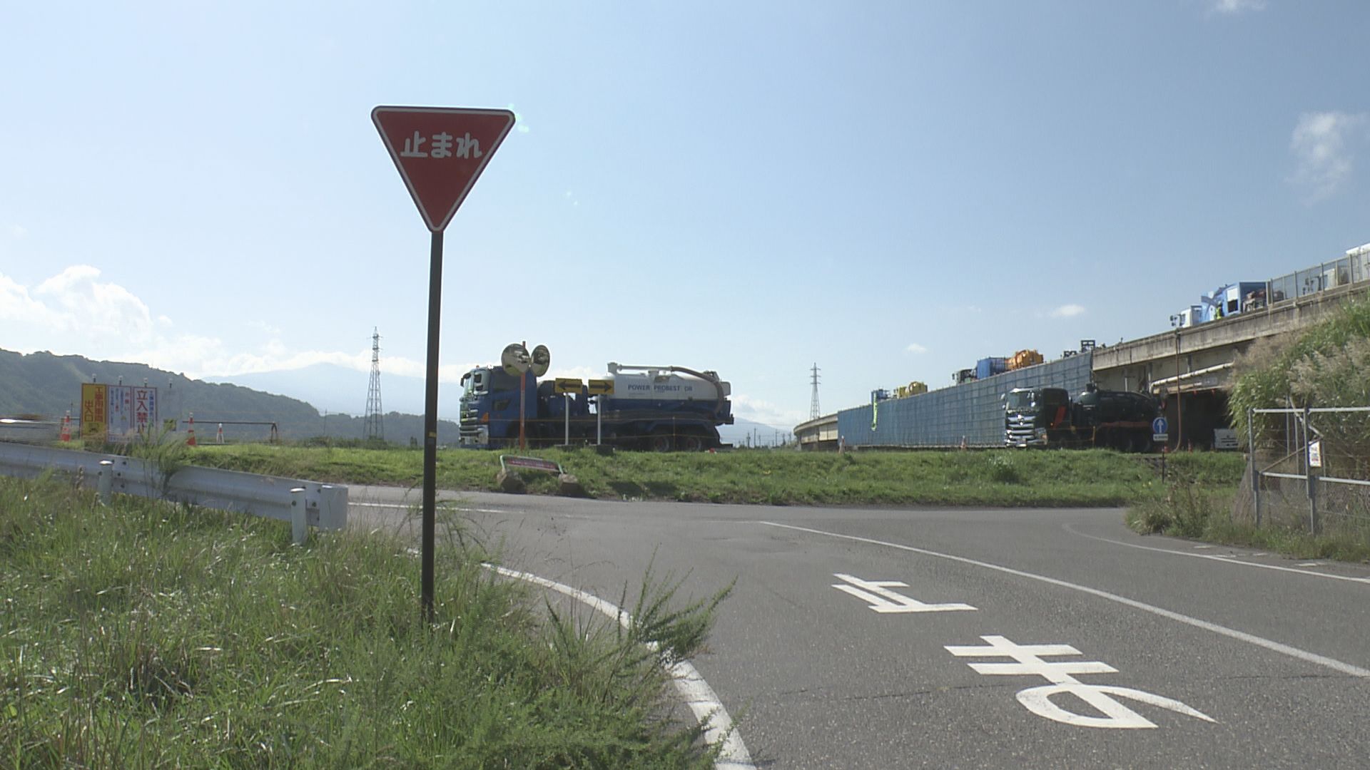 酒に酔った状態で車を運転し単独事故　…