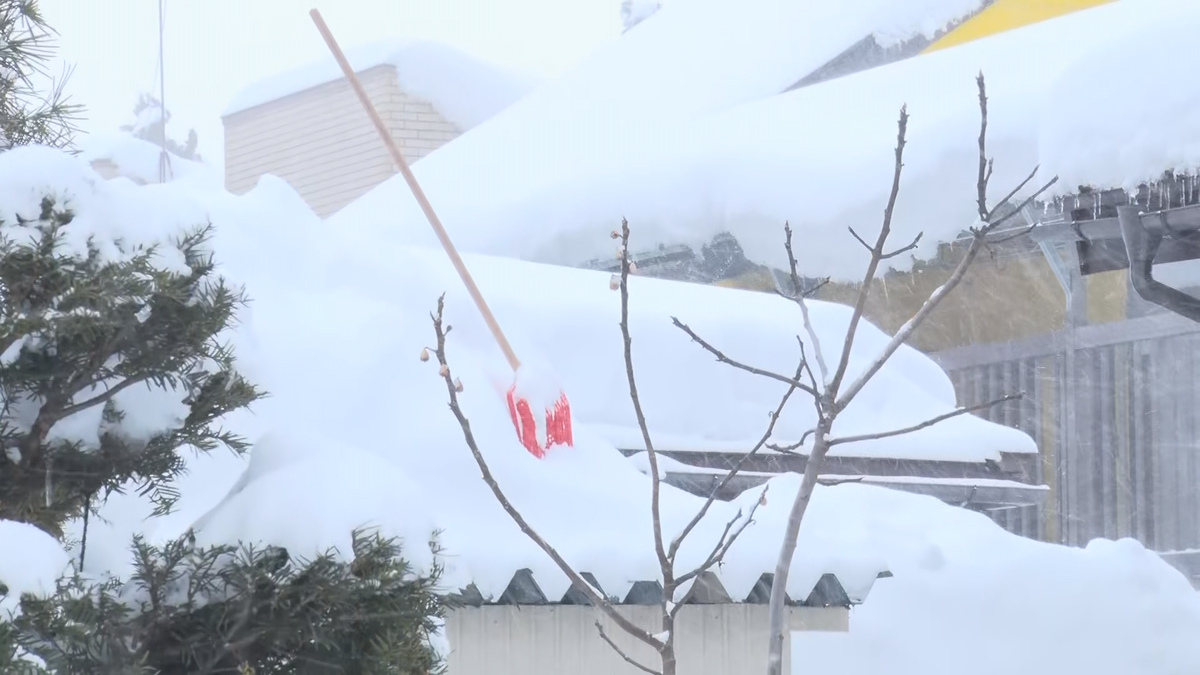 雪下ろし作業中に屋根から転落か　山ノ内町で８５歳女性が死亡…相次ぐ事故【長野】