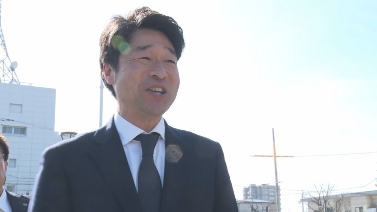 より良い上田の未来をつくる」 上田市の齊藤達也新市長が初登庁 306票