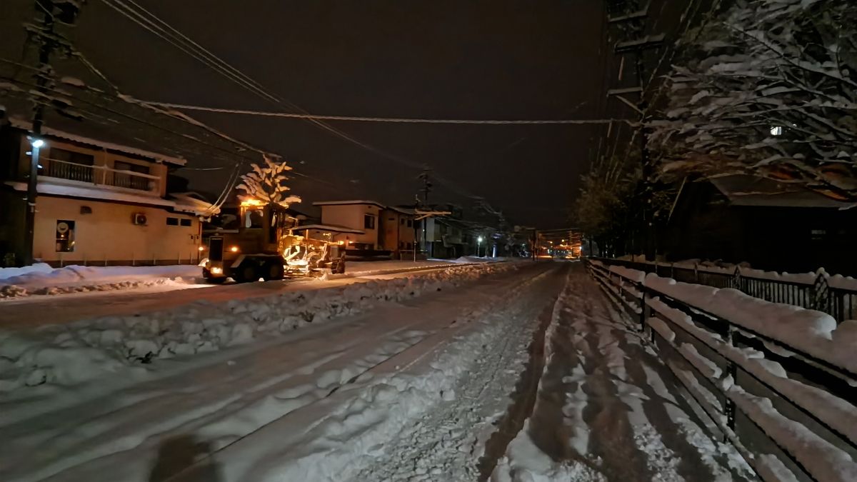 長野県内の大雪警報は6日午前0時すぎに全て解除　大雪の峠は越える　6日は寒気の影響で北部の山沿いと中野飯山地域で断続的に雪の降る所も【長野】
