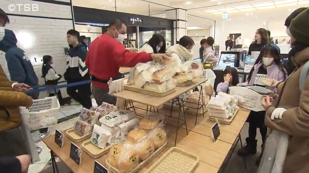 松本パルコで期間限定ポップアップストア　信州各地の牛乳パンを販売　開店前から行列の人気　カプセルトイも人気【長野】
