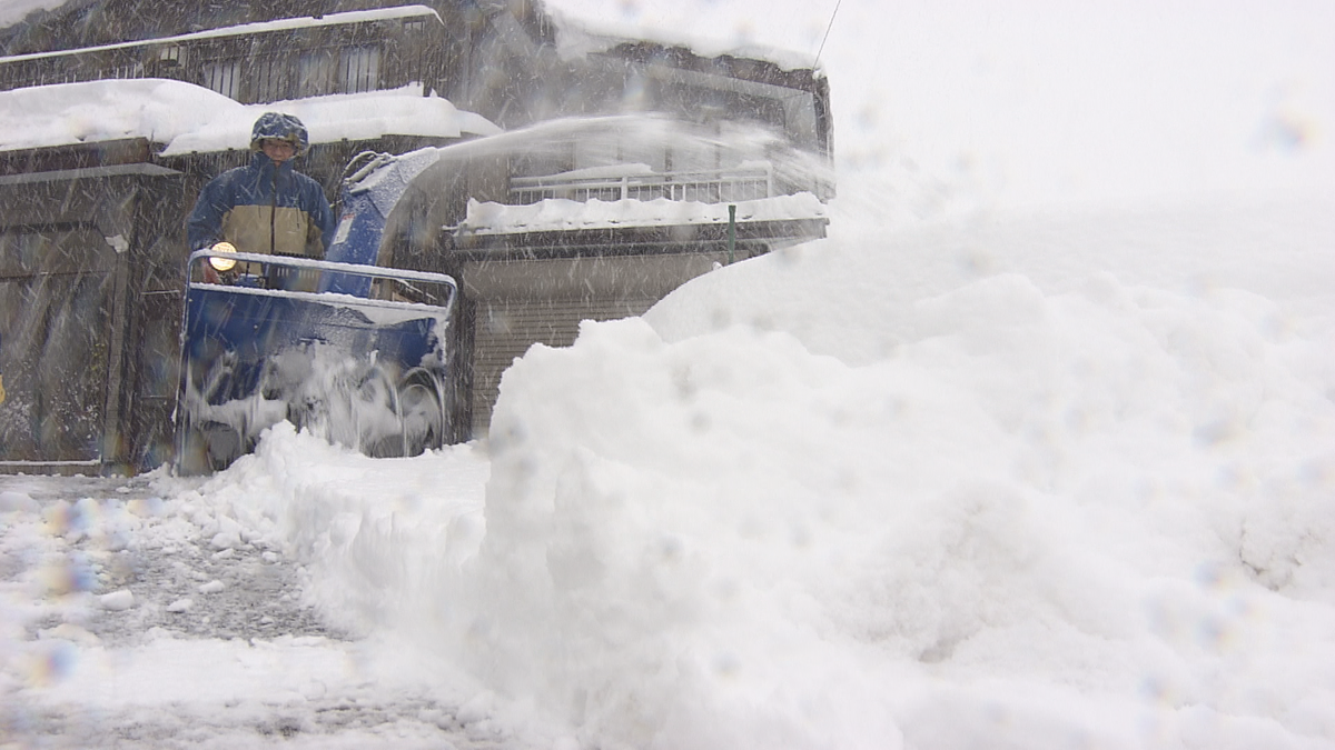 県北部で大雪　野沢温泉96センチ　信濃町80センチ　25日朝は厳しい冷え込み予想