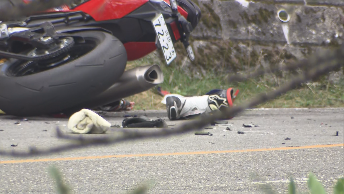 バイク同士が正面衝突　2人死傷　長和町の県道・通称ビーナスライン　どちらかがセンターラインをはみ出したか【長野】