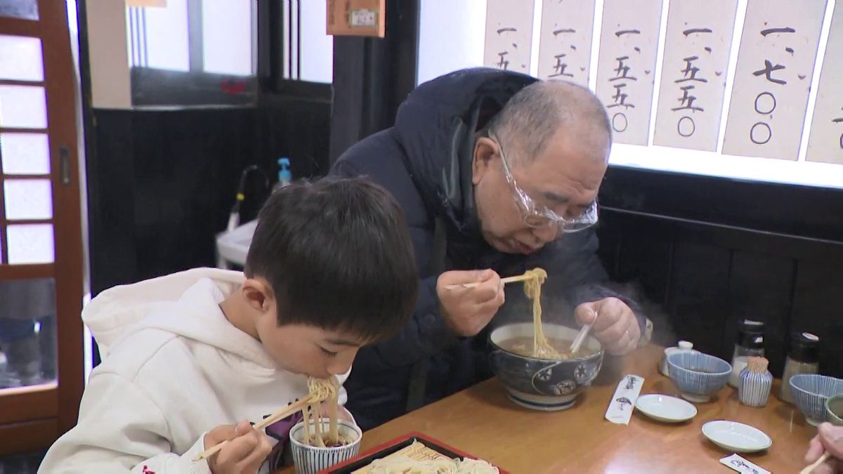 1年の締めくくりはやっぱり…　盛岡市の老舗店　”年越しそば”で行列　