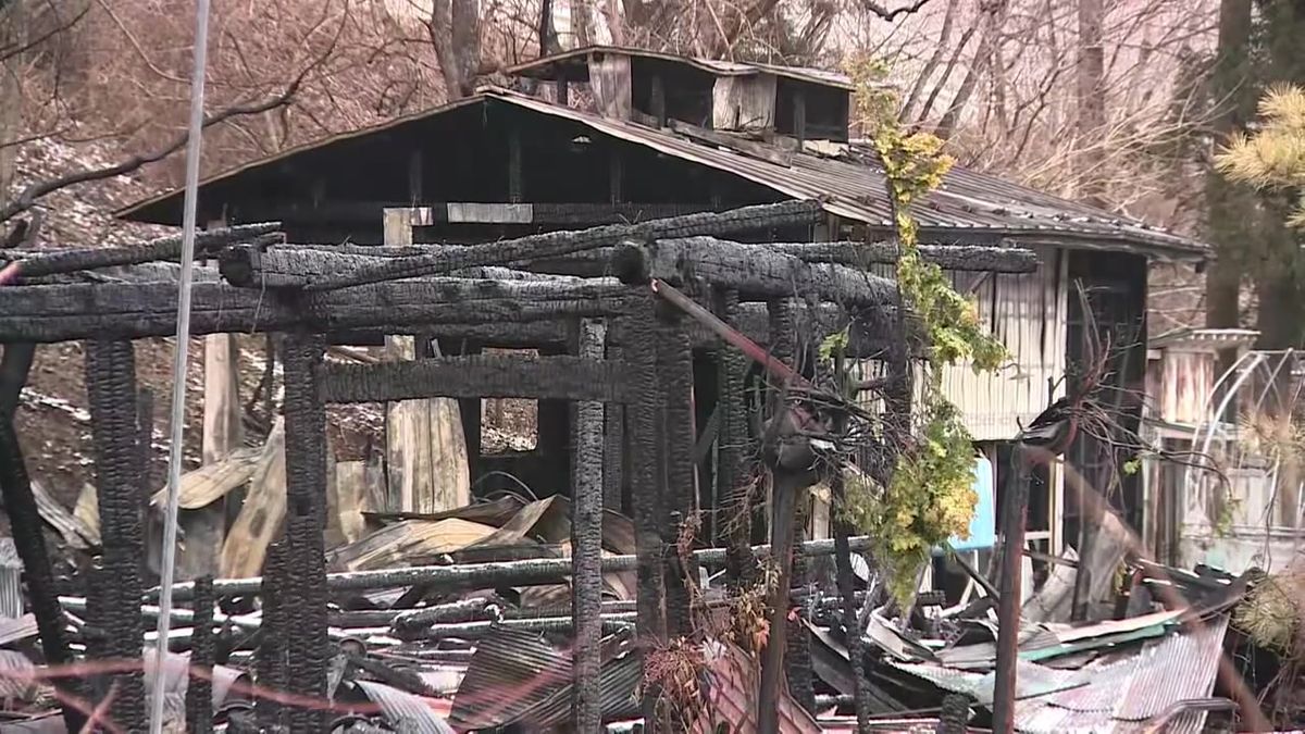 【住田町　住宅など全焼　焼け跡から1人の遺体】遺体はこの家に住む88歳男性か　岩手