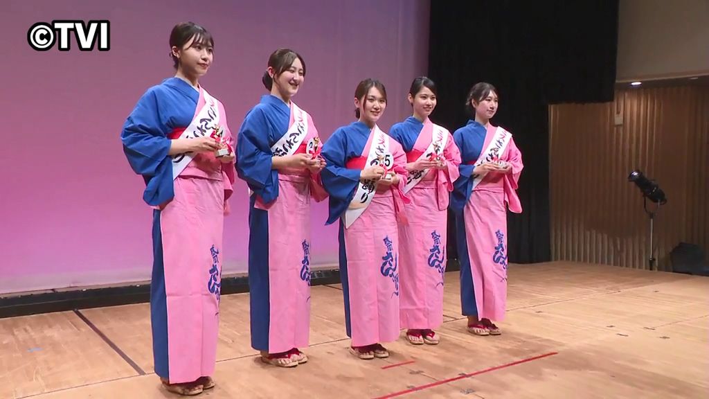 ミスさんさ踊り決まる 横田向日葵さん「三度目の正直 感謝の気持ちで涙が出た」
