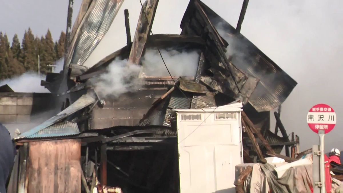 【火事】雫石町で作業小屋全焼　中で作業していた88歳男性が病院へ搬送