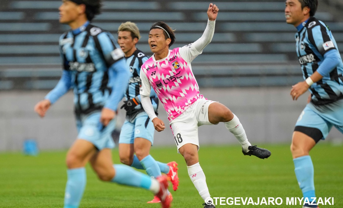 勝ちたい思いがひと振りにつながった」テゲバジャーロ宮崎・吉澤が豪快