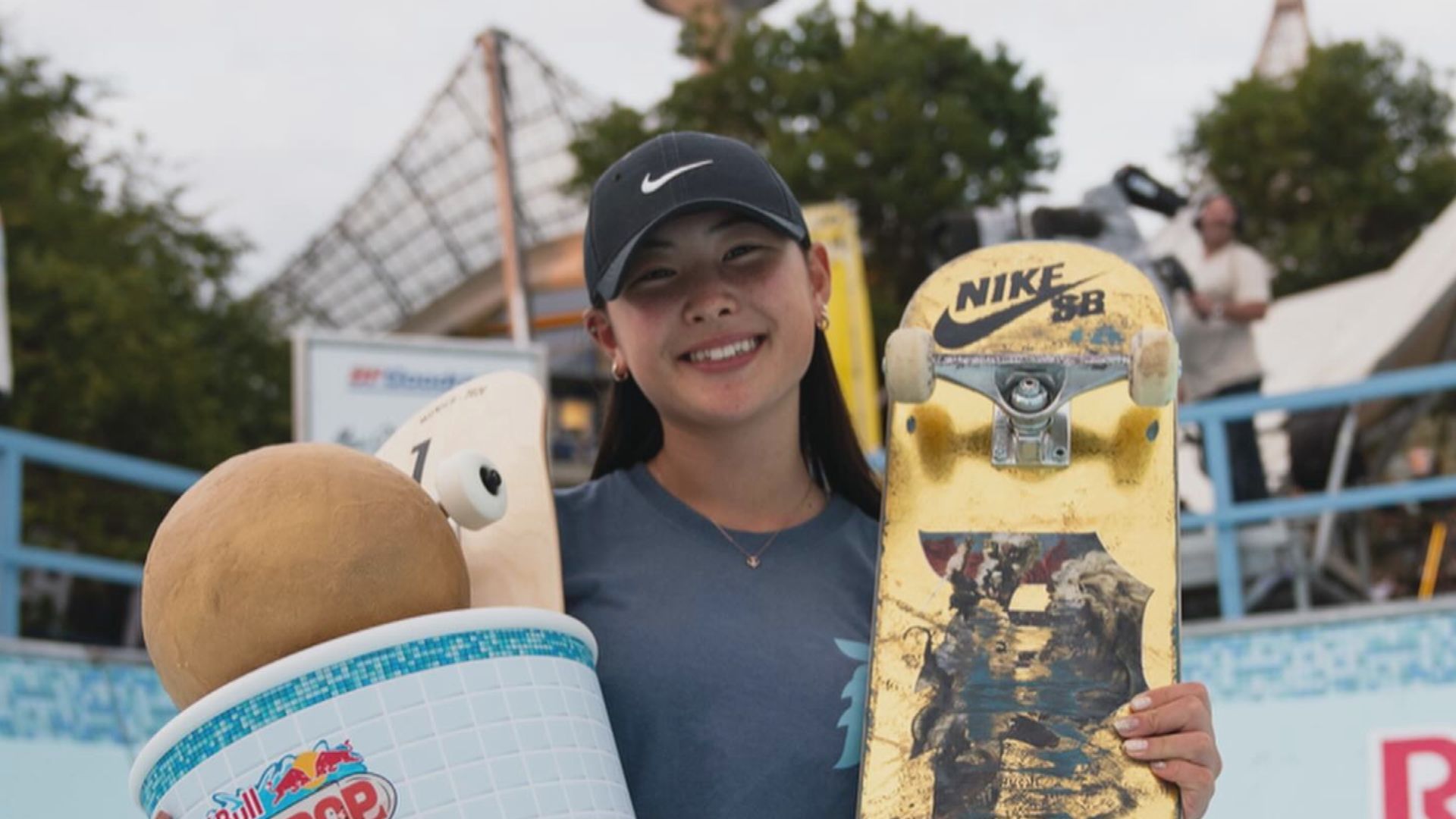 ロサンゼルス五輪目指し技を磨くスケートボードの伊藤美優選手（上山市
