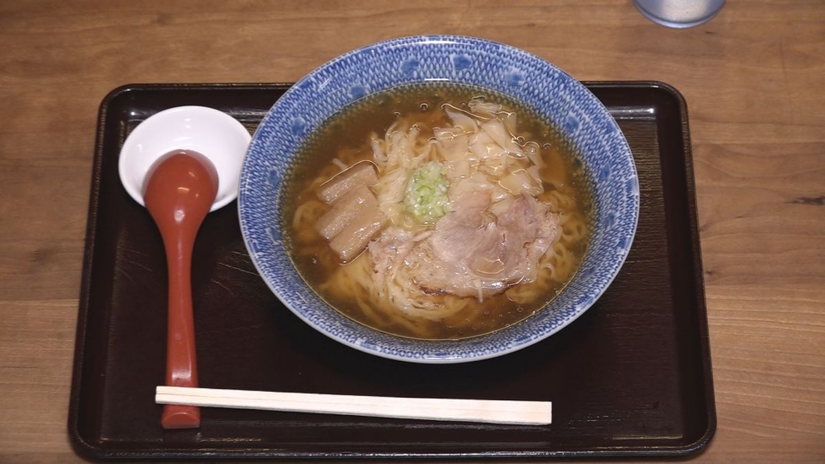 飲み込みやすく調整した「嚥下食」　酒田のラーメンが完成　高齢者施設などで提供へ