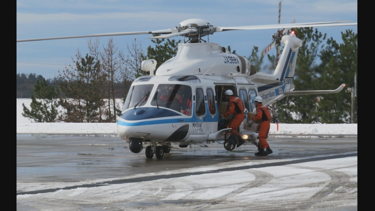 飛島、定期船15日欠航で医薬品緊急搬送
