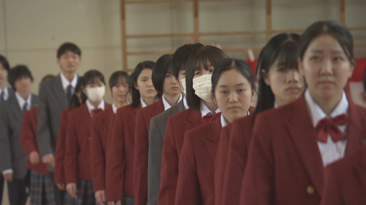 2025年度に統合する米沢商業高校で最後の入学式　「常に挑戦する気持ちを」　78人が決意