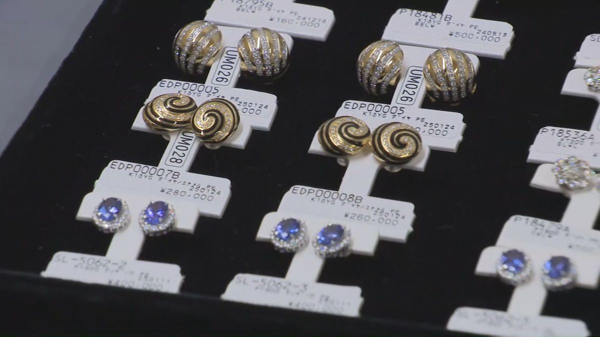 甲府のジュエリー展でピアス盗む 59点で1400万円相当 モンゴル人の男女を逮捕 山梨