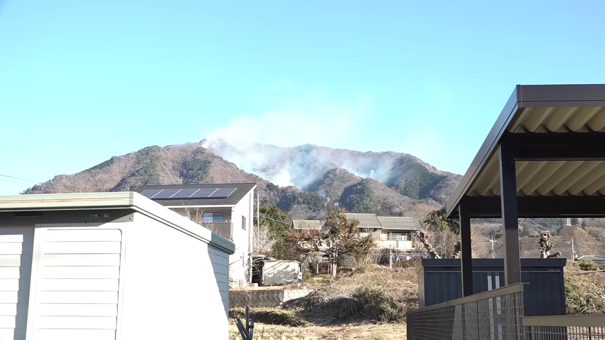 速報】扇山の山林火災 大月市が138世帯152人に避難指示 大月市富浜町