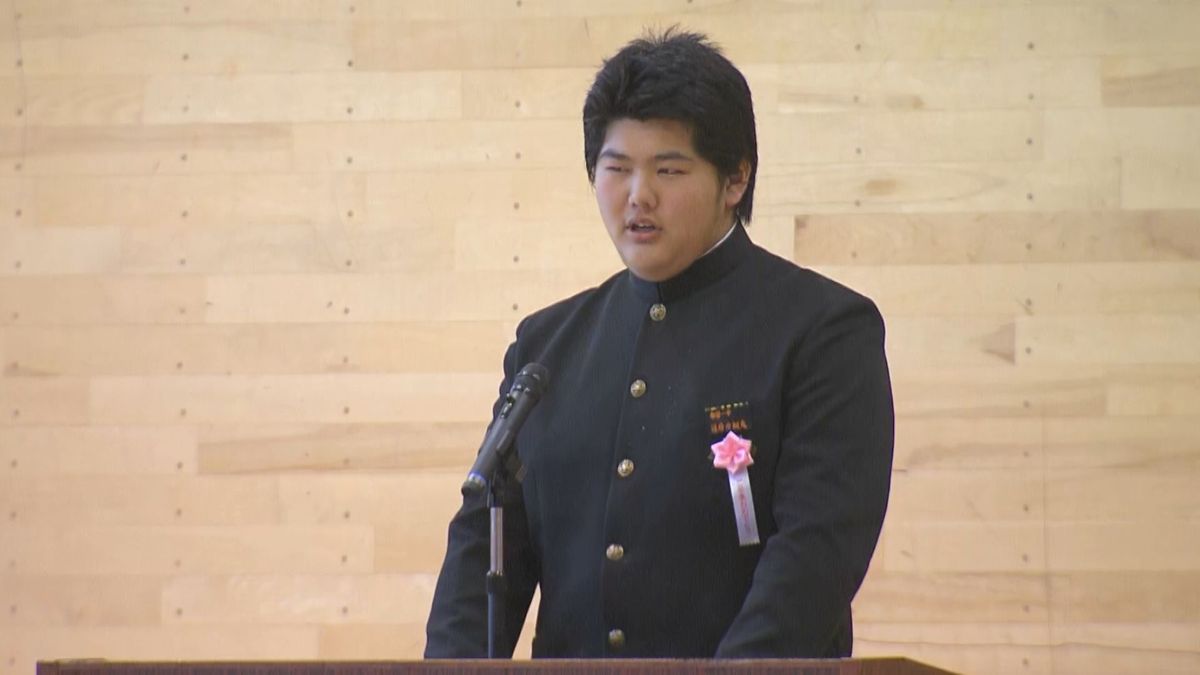 高田川部屋に入門 中学生が学び舎に別れ 仲間のエールに涙 山梨県