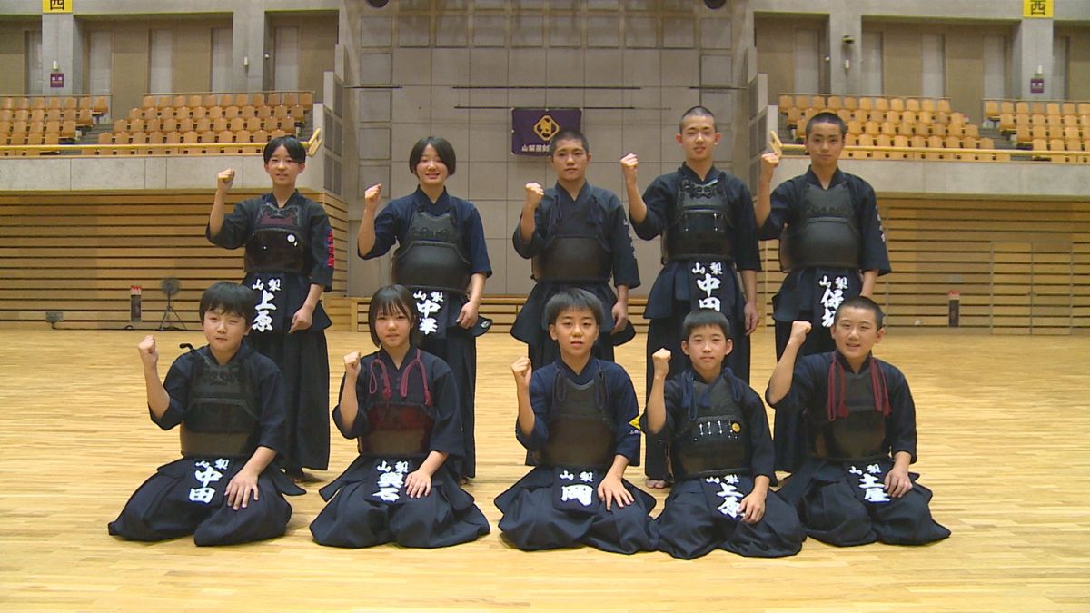 上位進出へ 小中学生剣士が合同稽古で士気高める 都道府県対抗少年剣道大会 山梨