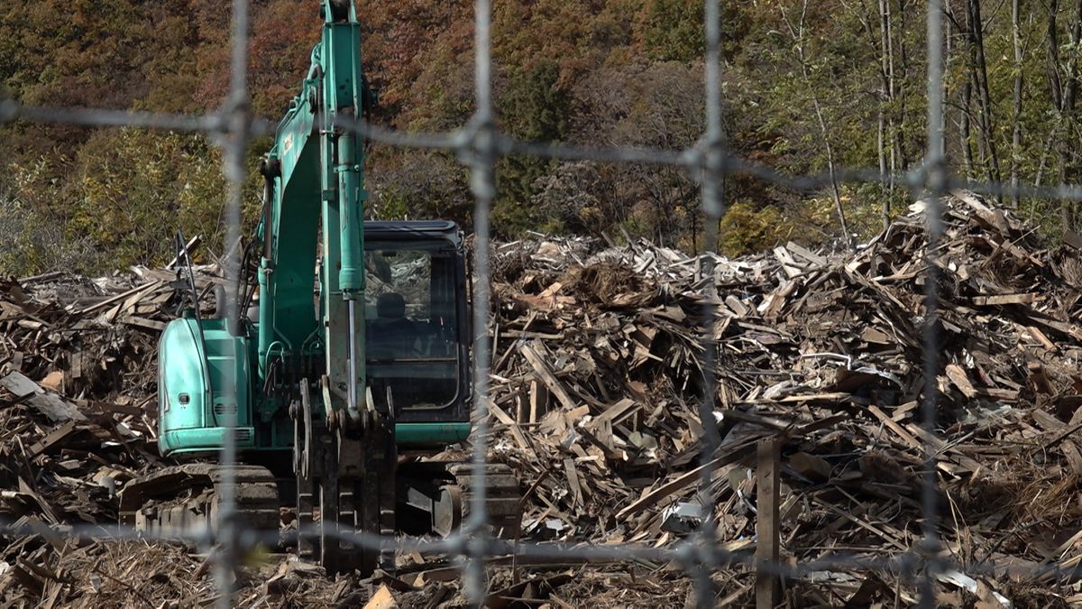 北杜市 基準量超える産業廃棄物の保管問題 県が解体業者に業務改善命令 山梨県