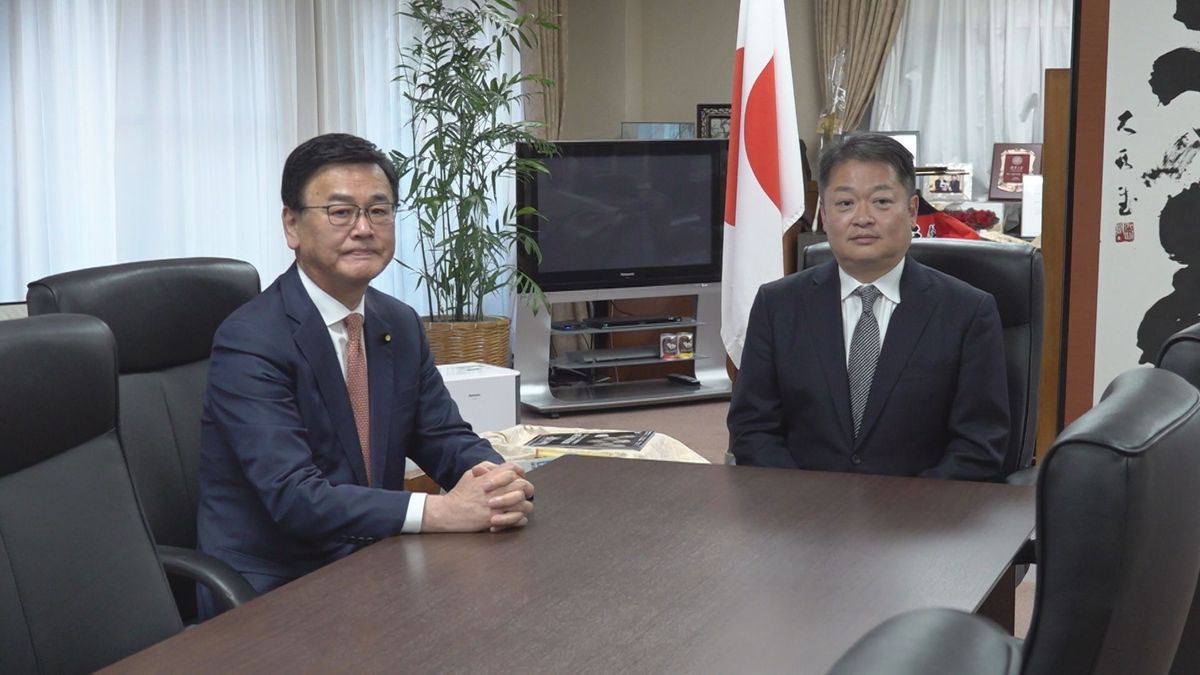 山梨知事 不記載問題で辞任の自民県連顧問に復帰 執行部の要請に参院選も「当然協力」 