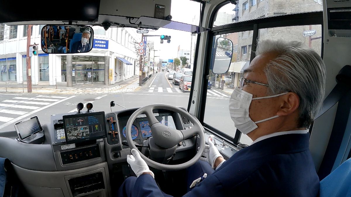実用化に向け 県の自動運転バス 実証実験が始まる 山梨県