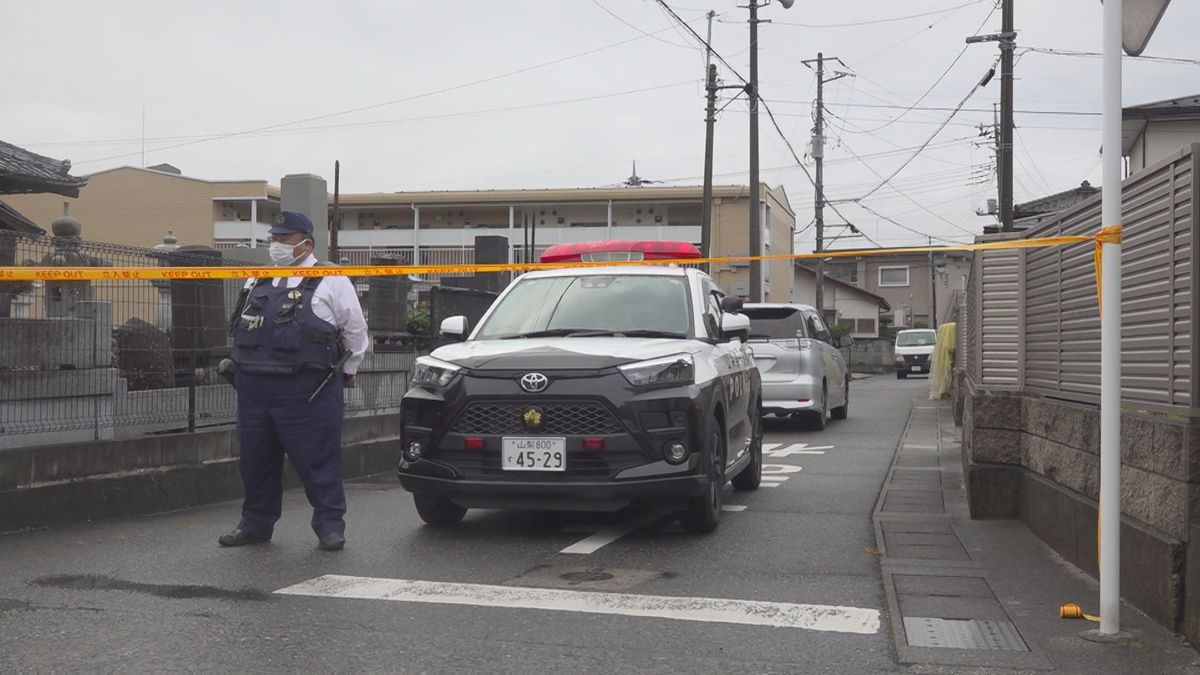 警察官が拳銃誤射し左手負傷 “包丁男”取り押さえた後「原因究明し再発防止を徹底」山梨県警 