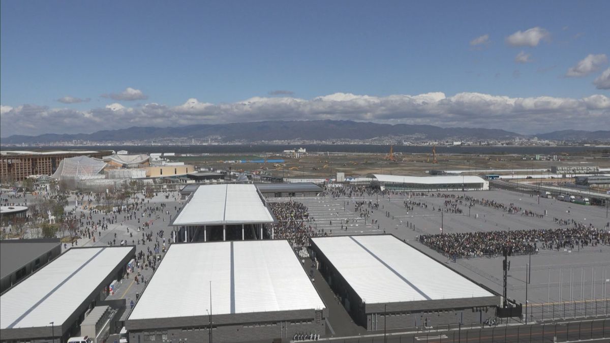 【速報】万博開幕3日目も5か国パビリオン休館続く&ブラジルなど終日休館…東ゲートは来場者の行列 2日目の来場者数は「約5万1000人」初日に比べ“半分以下”