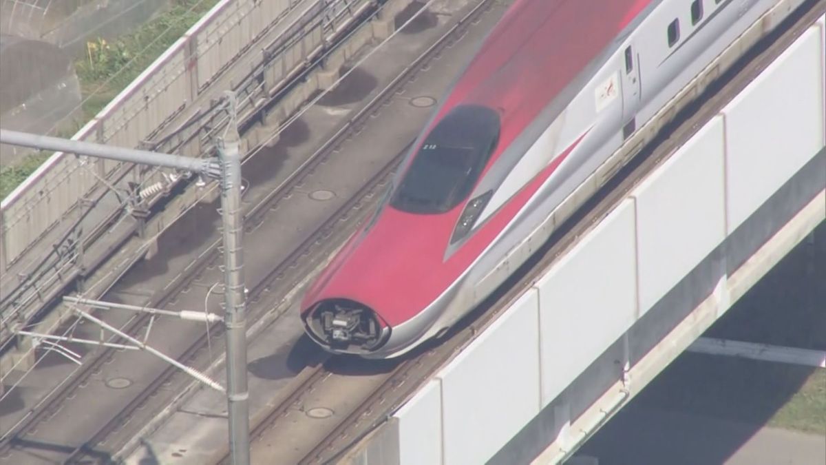 連結が外れた東北新幹線の車両