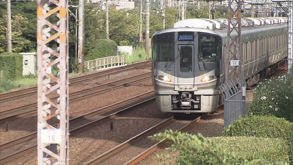 【寒波・交通情報】京阪神のJR・私鉄は通常通り運転　東海道新幹線は名古屋～米原間の徐行運転で遅れ（10日午前7時半現在）