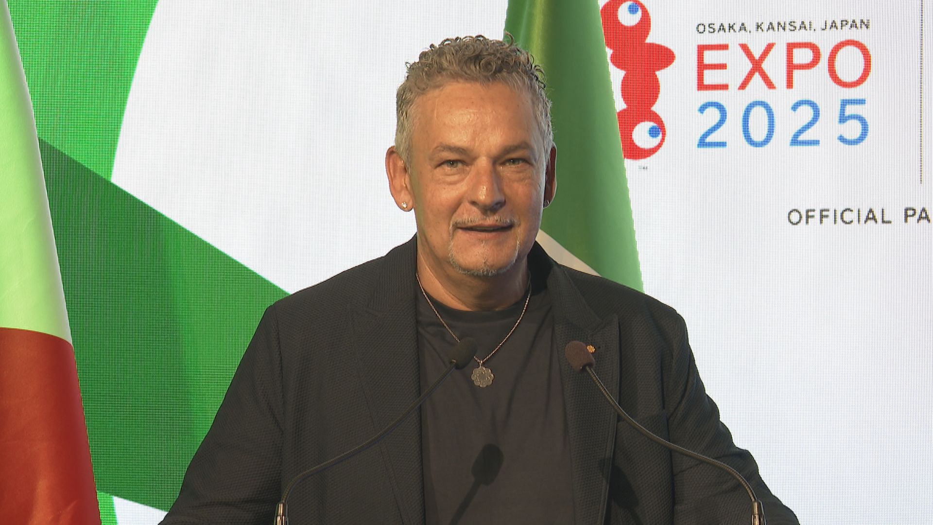 万博】「生で見られて感激」サッカー界の“レジェンド” ロベルト