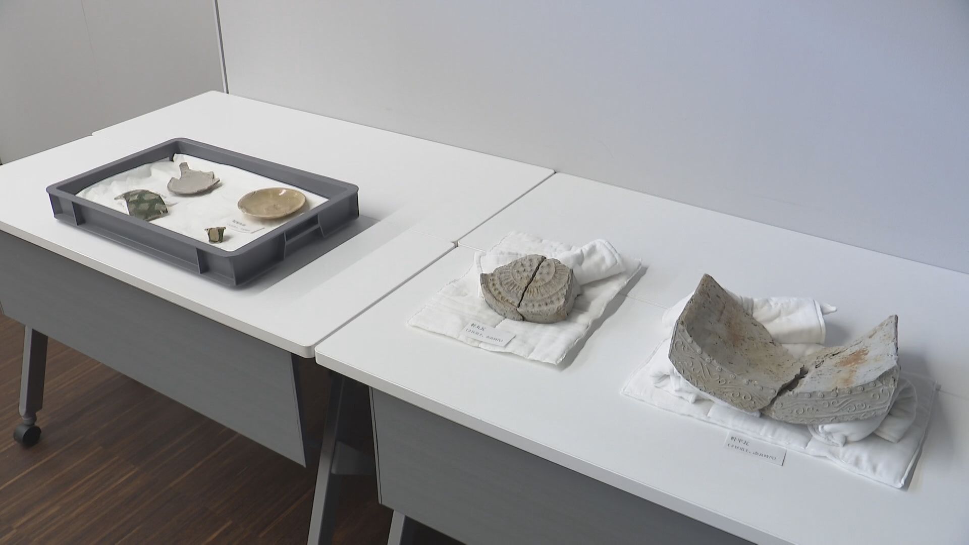 奈良の世界遺産・薬師寺旧境内で大規模建物跡が出土 日本書紀を編さん