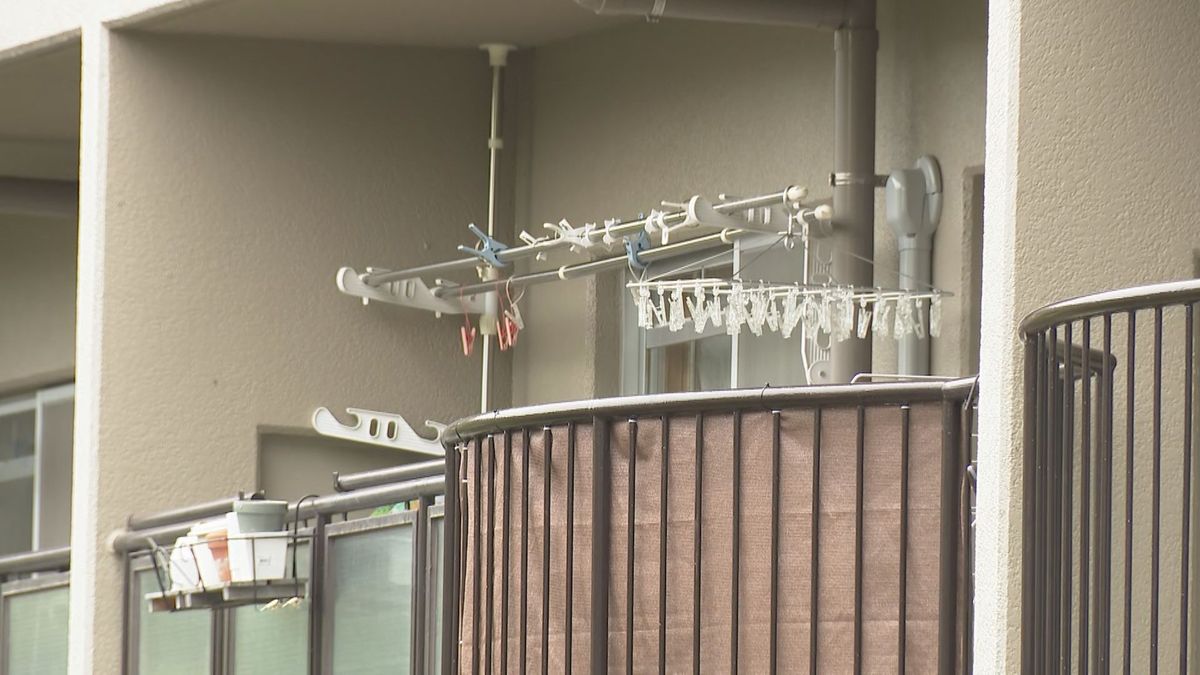 【ナゼ】『〇〇ちゃん、ごめんね』残された1枚の手紙 一室に母親と幼い娘2人の遺体、父親は仕事辞め精神的に不安定…3人殺害後“無理心中”か