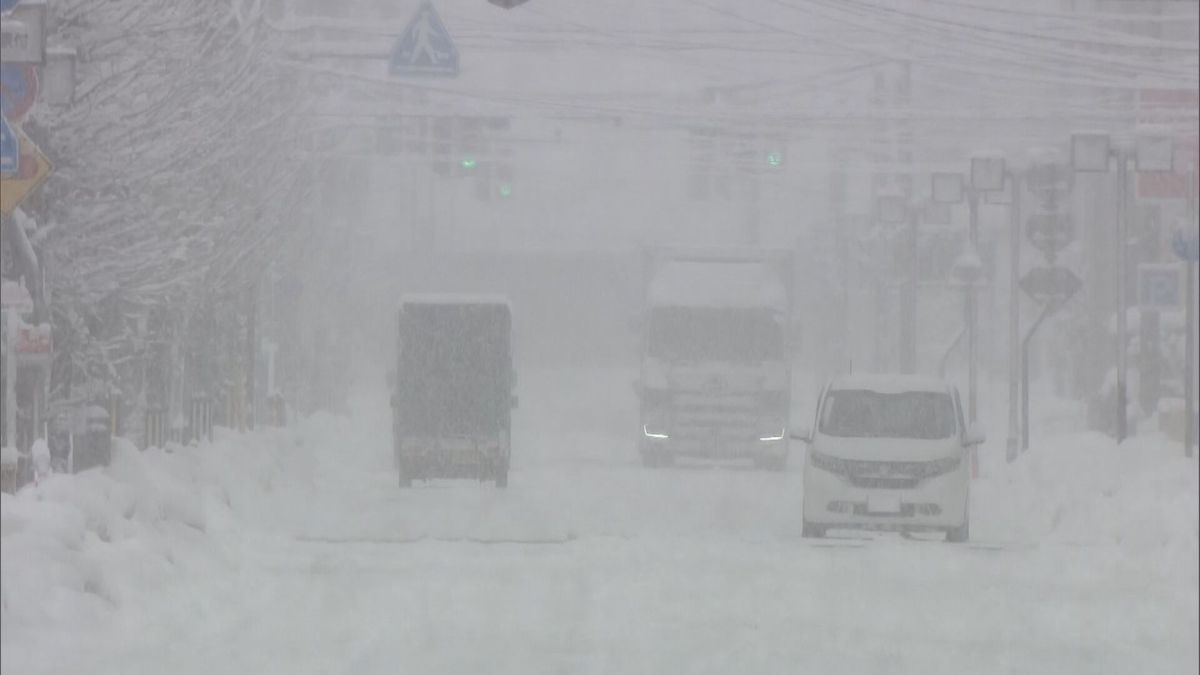 【寒波】3連休最終日は夕方にかけて大雪に警戒…大阪・京都で雪も　兵庫・兎和野高原で169cmの雪　滋賀・米原で27cm（24日午前10時現在）