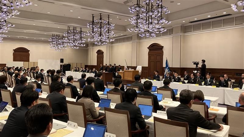 【速報】斎藤知事をめぐる疑惑“山場”の『2月議会』始まる　本会議冒頭で死亡した竹内元県議に黙とう　百条委は会期中の報告書提出を目指すも…各派で意見に“溝”　第三者委は3月中に報告へ