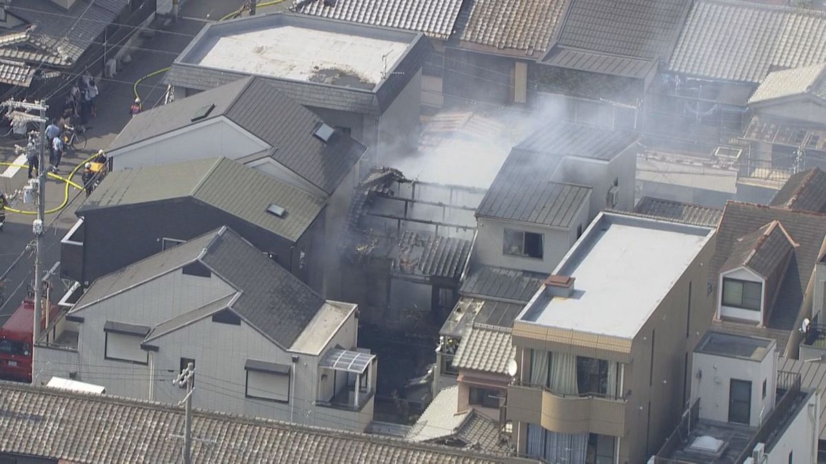 【速報】大阪市東住吉区の民家で火事　2人が死亡　住人2人と連絡が取れず
