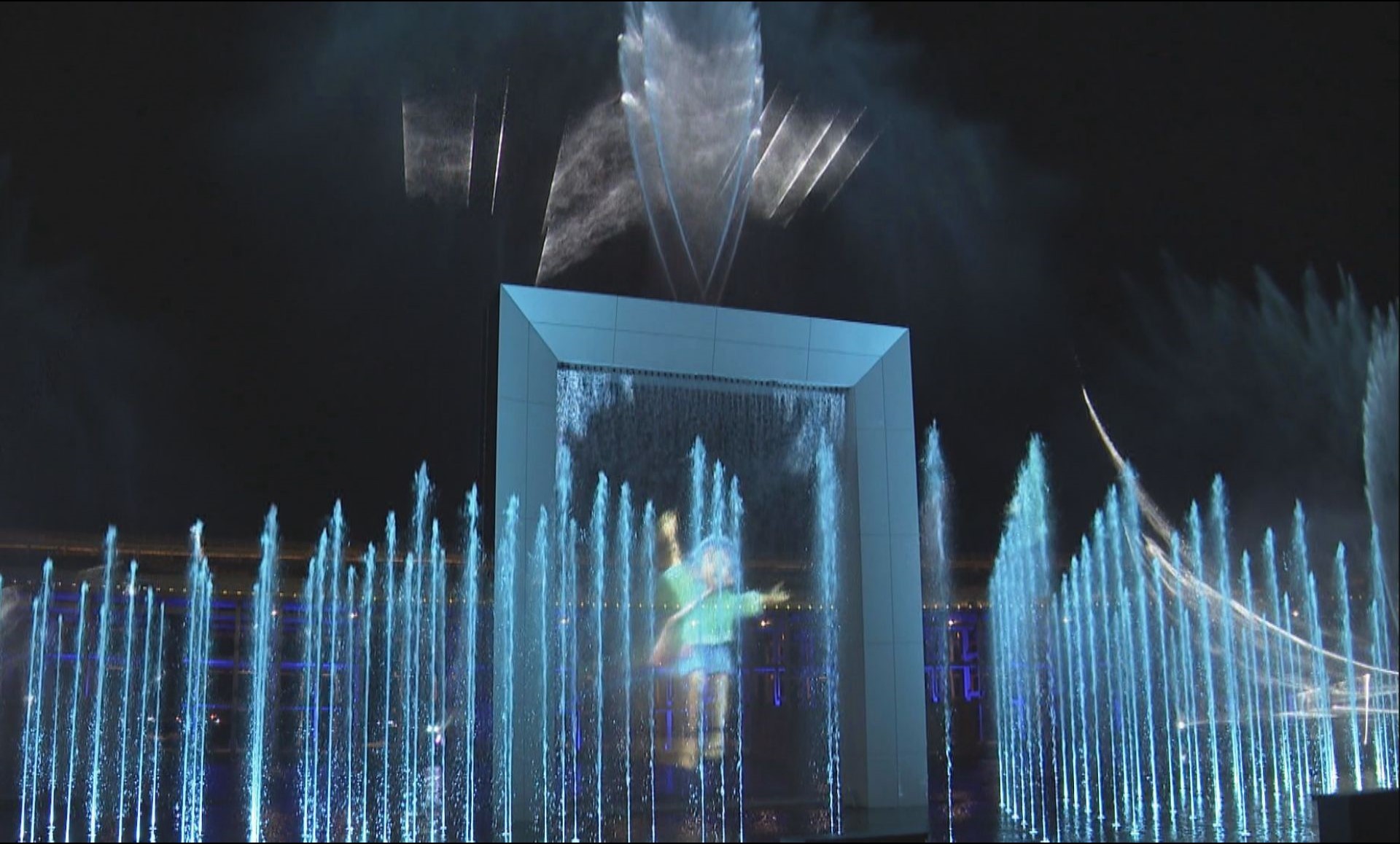 速報】吉村知事「静けさの森でも菌発見と報告受けた」先月すでに菌を