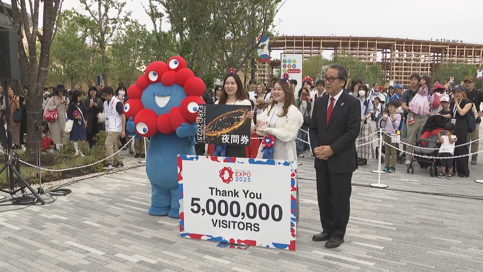 2021年発売 新品 入館者500万人突破記念 男はつらいよ 2体 SHOCHIKU STORE | 松竹ストア男はつらいよ 50周年記念 復刻 “寅んく